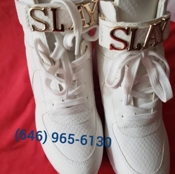 Sneakers - Picture 2 of 2